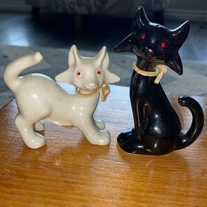 Vintage Cat Salt and Pepper Shakers, Japan